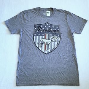 Tee Luv❤ Ford Mustang🐎 Graphic Tee👕 - NWT